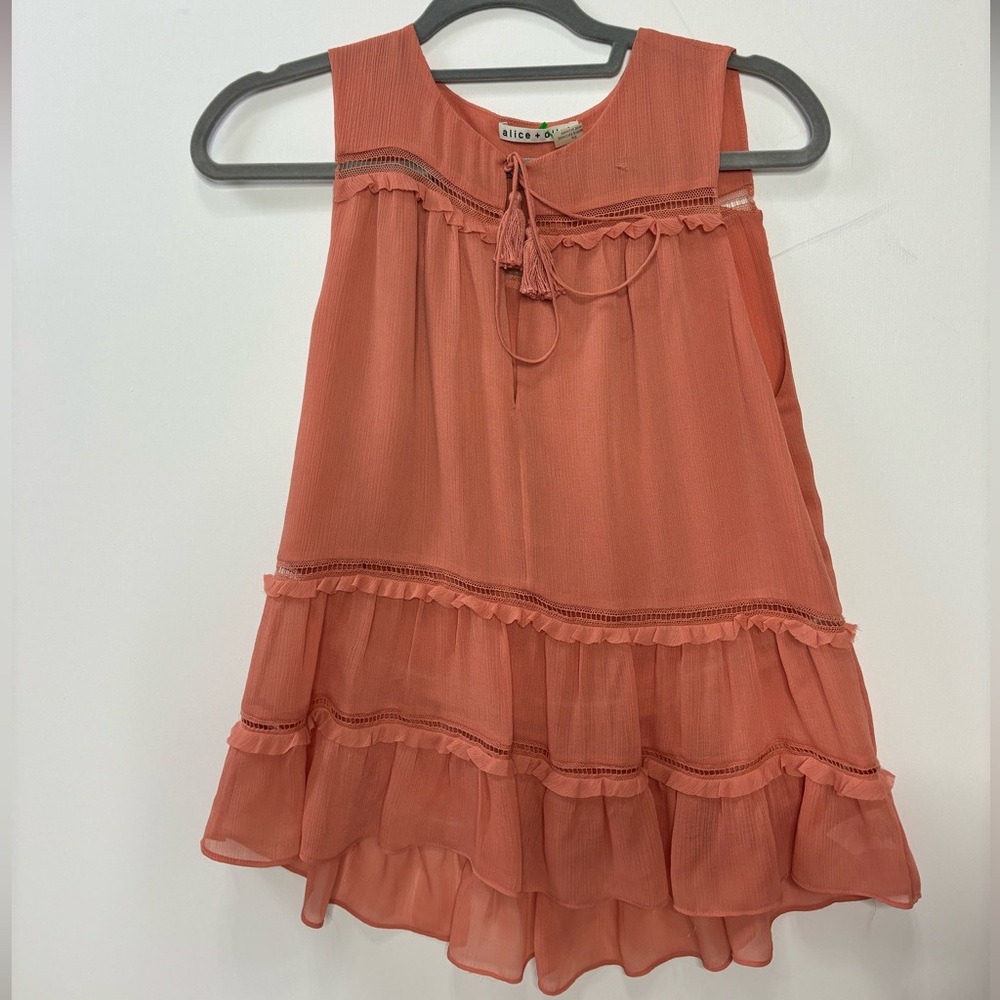Alice + Olivia Massie Sleeveless V-Neck Boho Blouse Size Small - Picture 4 of 7